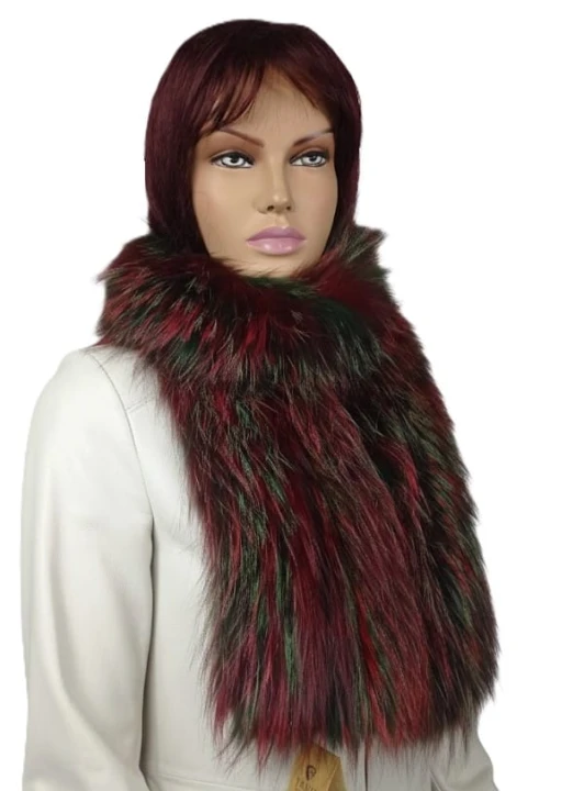 szal pleciony z lisa zielono czerwony parys furs 1.jpg