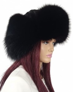 Czapka z naturalnego futra lisa – czarna papacha / uszanka