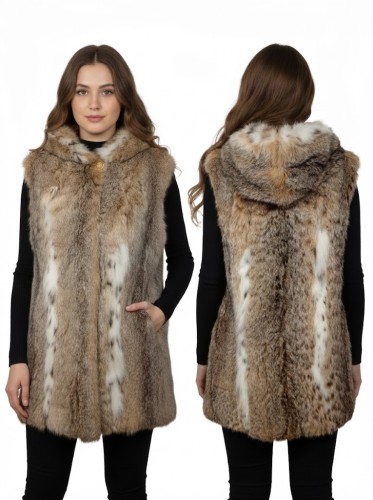 dziki kot z kapturem modelka..jpg