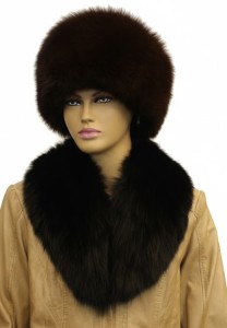 Kołnierz z futra lisa - elegancka czerń