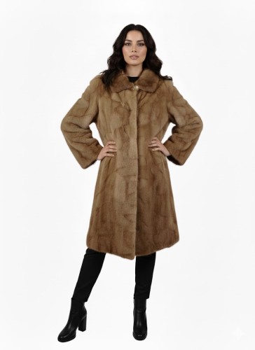 Płaszcz z kawałków norczych(1).jpg