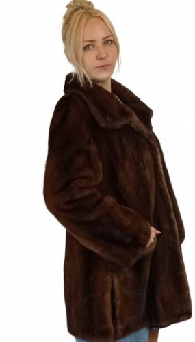 futro z norki Parys Furs demi buff futerko brązowe1.jpg