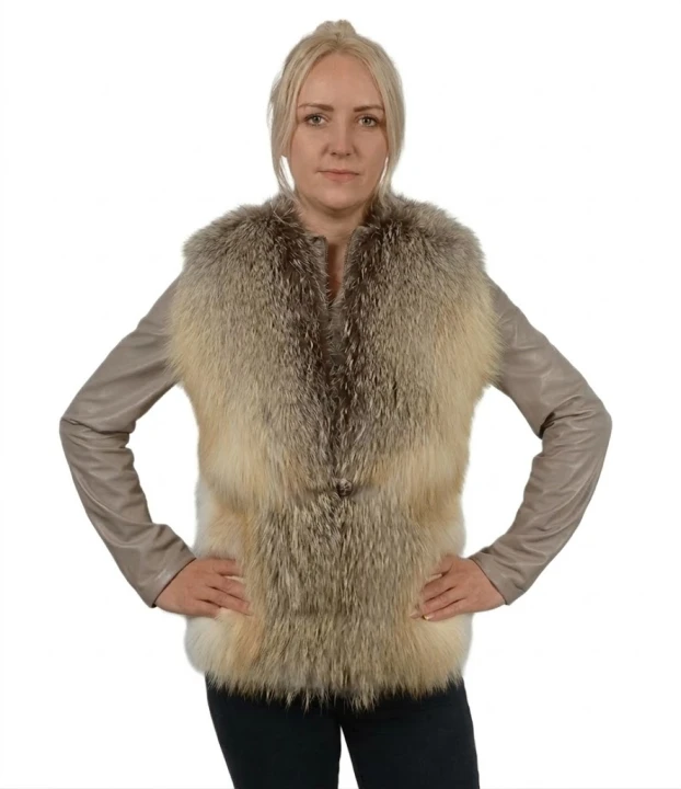 matina kamizelka lisy futro parys furs1.JPG