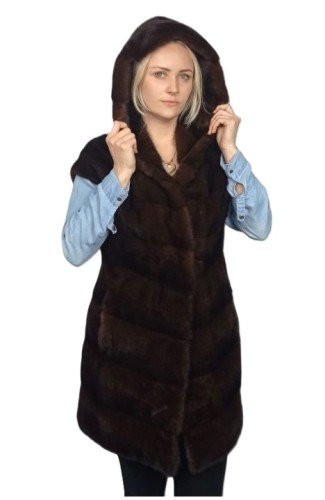 kamizelka z futra głęboki brąz z kapturem norki parys furs2.JPG