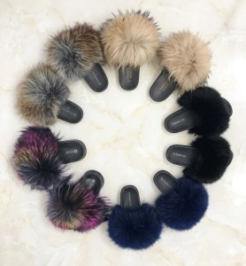 KLAPKI Z FUTREM NATURALNYM