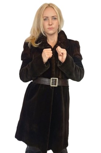 futro epilowane norka brąz  paskiem Parys Furs2.JPG