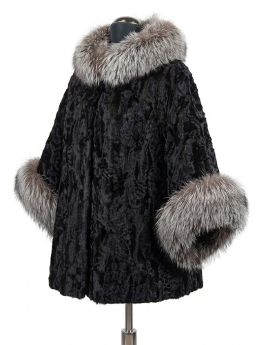 peleryna futro karakuł futro lisa srebrnego parys furs kolekcja futra damskie luksusowe styl .jpg