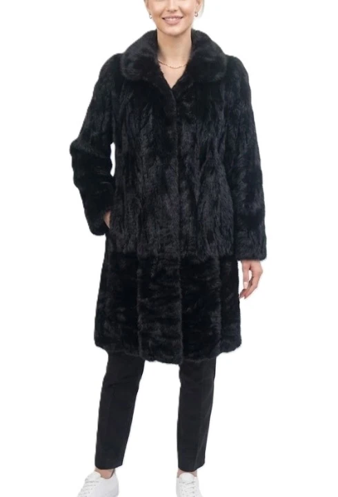 futro z norek maura Parys Furs elegancja jakość.jpg