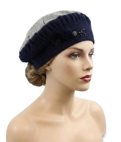 Beret z dzianiny granatowo-szary