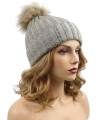 Czapka zimowa Magda z pomponem z naturalnego futra1.jpg
