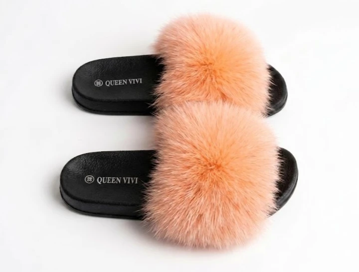 klapki morelowe z lisa.jpg