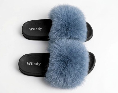 klapki niebieskie z lisa.jpg