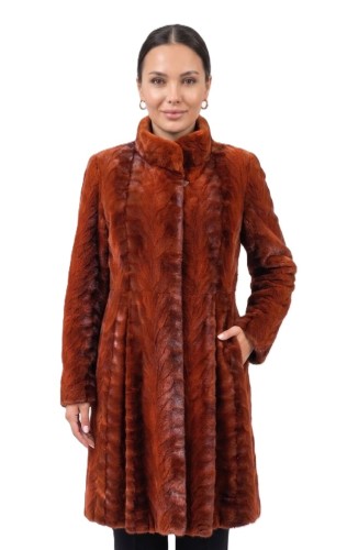 Brązowe futro naturalne z norek damskie, długość 100 cm, klasyczny fason model Beata.jpg