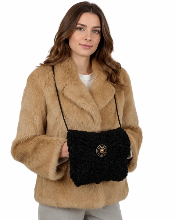 Elegancka Mufka z futra karakuł