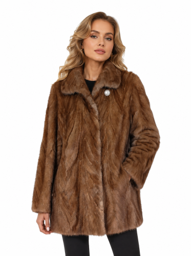 futro naturalne Parys Furs model sfo kurtka z futra kobiecy fason futro norek.png