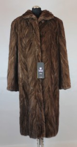 Płaszcz damski z naturalnego futra norek |  Mulino