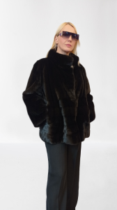 Kurtka grzbiety norcze mink female black