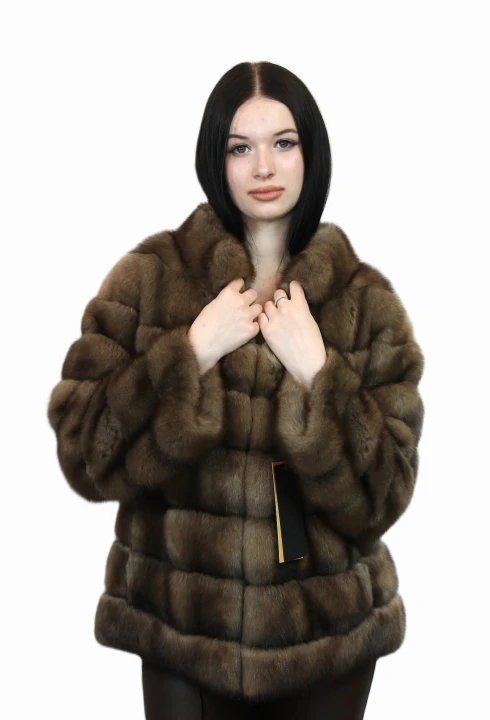 eleganckie-futro-sobolowe-70cm-naturalny-braz.JPG