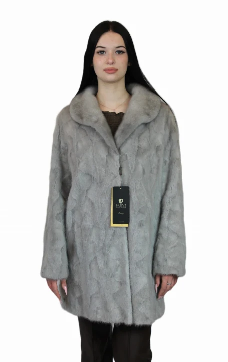 futro-norka-popielate-zblizenie-parys-furs.JPG