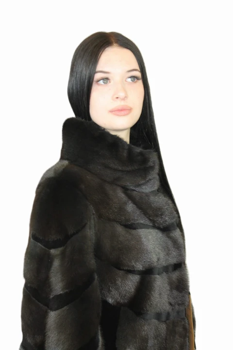 luksusowa-kurtka-futrzana-damska-blue-black.JPG