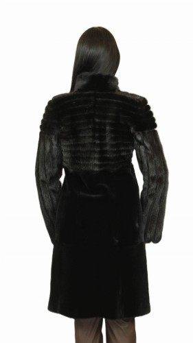 plaszczyk-z-grzbietow-norek-naturalne-futro-dlugosc-100cm.JPG