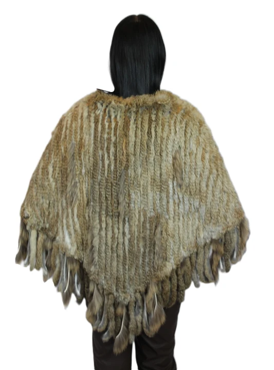 Poncho z futra natoral rabbit-futro z rólika-Parys-Furs-widok-tył.JPG