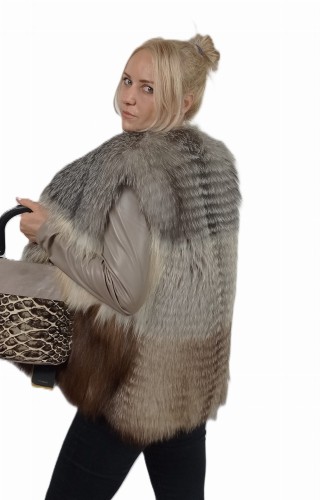 kamizelka Matina-pasy-parys-furs-bok.jpg