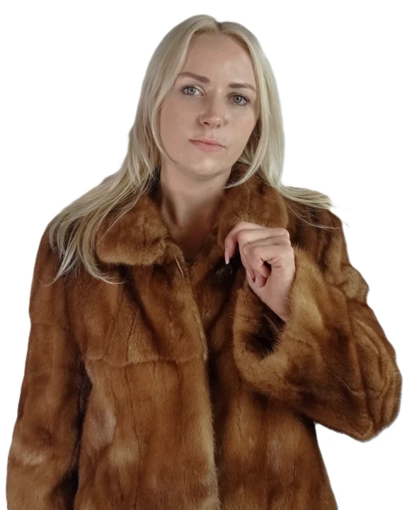 kurtka futro z norki półpełna model kaja.jpg