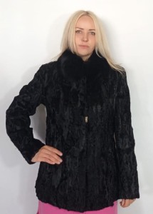 Kurtka naturalne futro z karakuł Hilda, kołnierz z lisa.