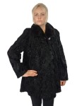 Czarna kurtka z karakułów i norek z kołnierzem z całej norki. Model KASIA+CK