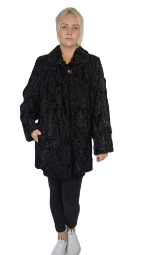 Futro z Karakuł Model Kaja- Parys Furs3.jpg