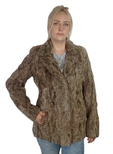 Kurtka z futra karakuł. Model Simpi