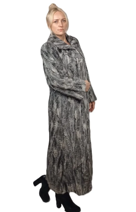 płaszcz melisa parys furs3.jpg