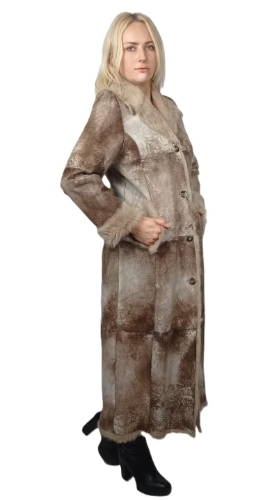 płaszcz flora brąz beż parys furs model flora.jpg