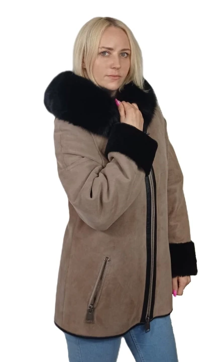 kożuch levi parys furs3.jpg