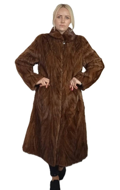 futro Kasia ck parys furs.jpg