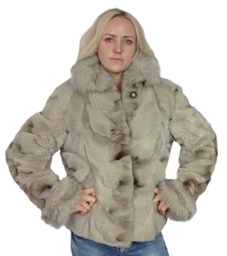 futro z łapek lisich Kinga Parys Furs.jpg