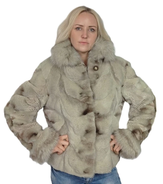 futro z łapek lisich Kinga Parys Furs.jpg