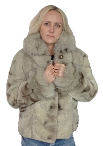 futro z łapek lisich Kinga Parys Furs1.jpg