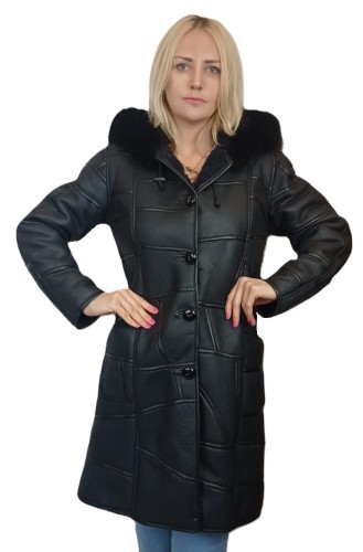 czarny kozuch z kapturem2.jpg