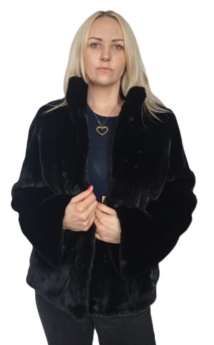 futro z norek melania blackglama parys furs1.jpg