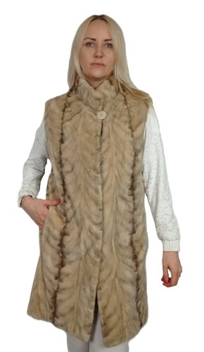 Kamizelka norka parys Furs łapka strzyżona3.jpg