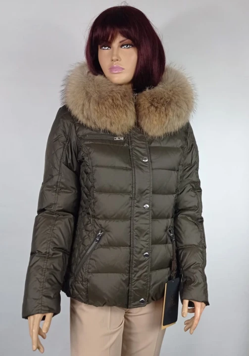 Kurtka puchowa Zora oliwkowa parys furs 1.jpg