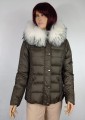 Kurtka puchowa Zora oliwkowa z białym futrem parys furs 2.jpg