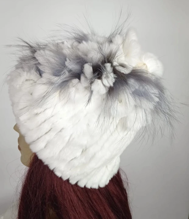 czapka z królika rex parys furs kolor biały z szarością 2.jpg
