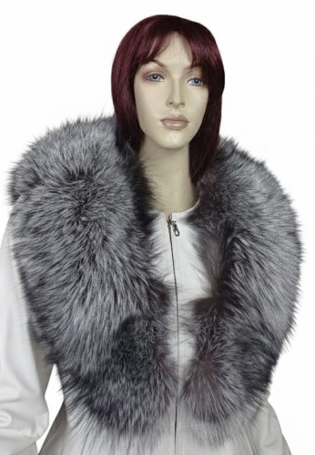 kołnierz z lisa srebrnego Parys Furs 1.jpg