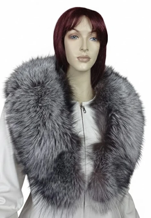 kołnierz z lisa srebrnego Parys Furs 1.jpg