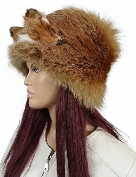 czapka kula śpiący lis parys furs2.jpg