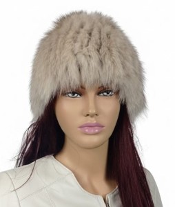 Czapka z futra lisa na dzianinie. Model "Smyk"