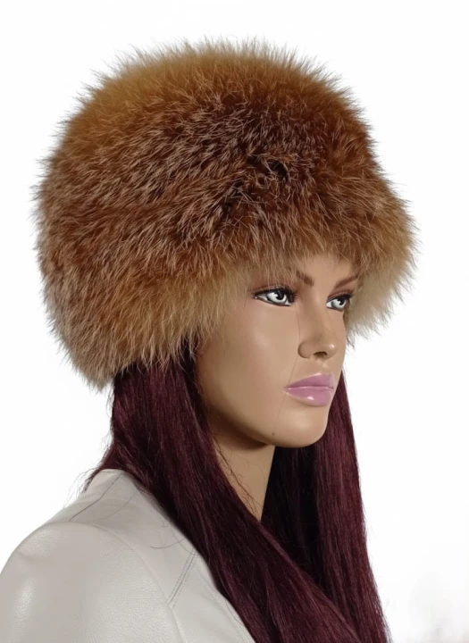kula czapka z futra lisa kanadyjskiego parys Furs 1.jpg